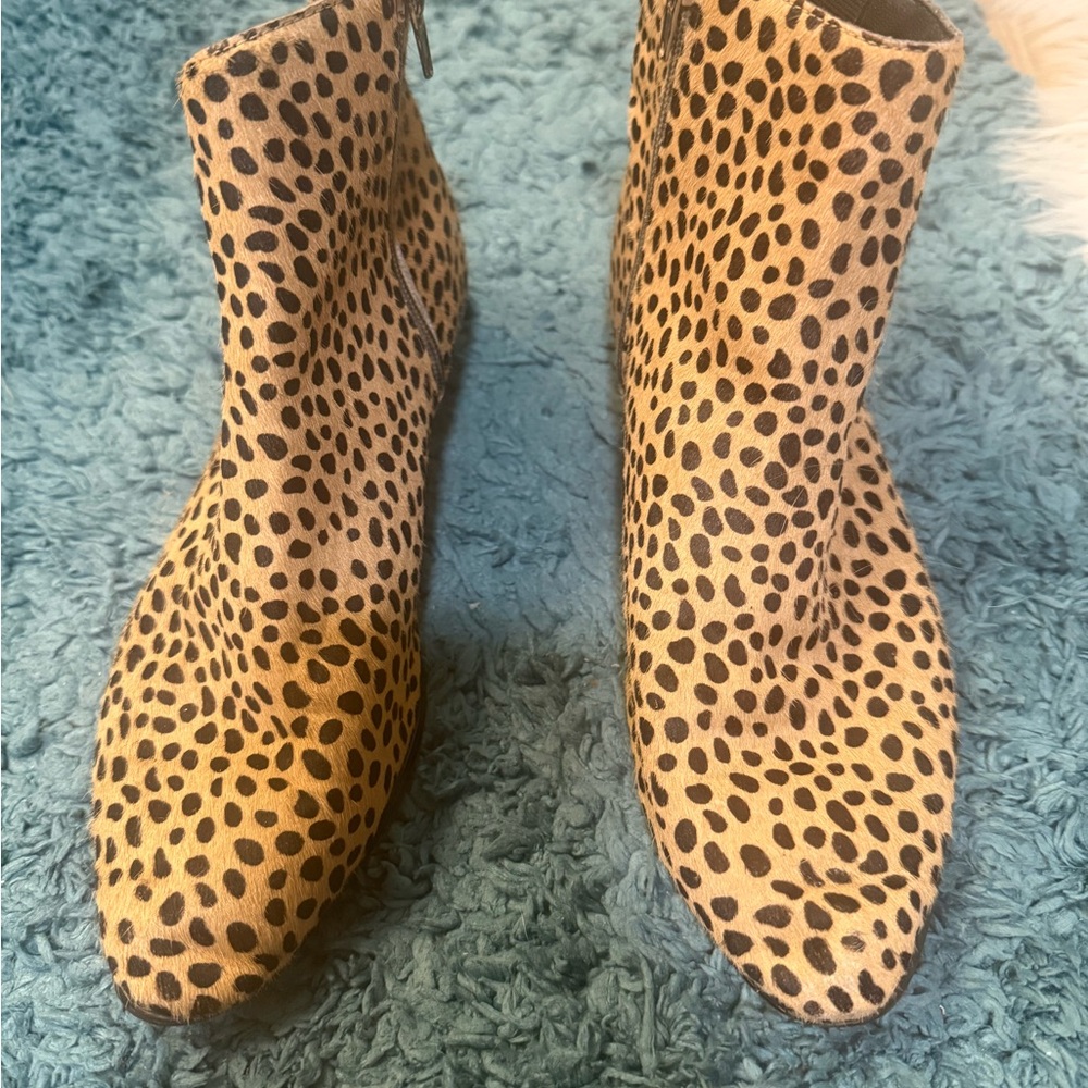 GAP Tan and Black Leopard Ankle Boots